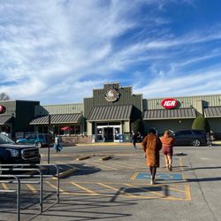 Village Market IGA