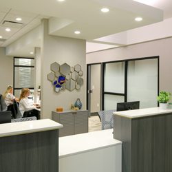 SkyRidge Dental - Greetings Desk