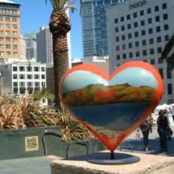 Union Square Business Improvement District - Tony Bennett's Decorative Heart - Local Flavor Near Me - San Francisco, California