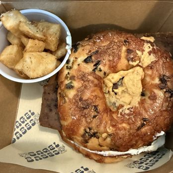 Bagel Babes - Mediterranean Bagel - Food Trucks Near Me - San Antonio, Texas