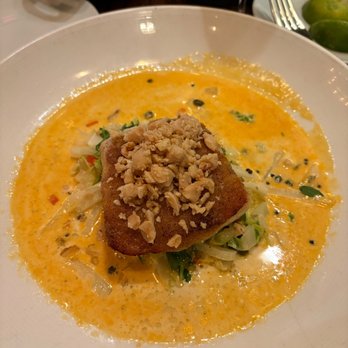 Oak Steakhouse - CHEF'S FRESH CATCH (cream-based sauce had really no flavor) - Steakhouses Near Me - Alexandria, Virginia Oak Steakhouse - CHEF'S FRESH CATCH (cream-based sauce had really no flavor) - Steakhouses Near Me - Alexandria, Virginia