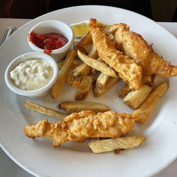 Pilothouse Restaurant - Fish & Chips - New American Near Me - Sacramento, California
