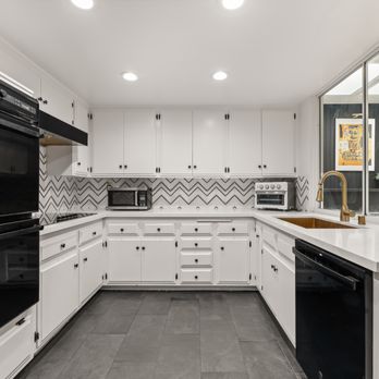 Beita Miles - Compass - Real Estate Agents Near Me - Los Angeles, California Beita Miles - Compass - Real Estate Agents Near Me - Los Angeles, California