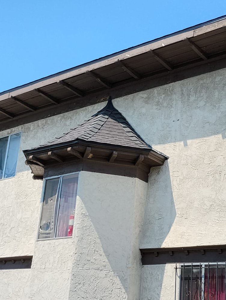 Slide of Hillcrest Roofing