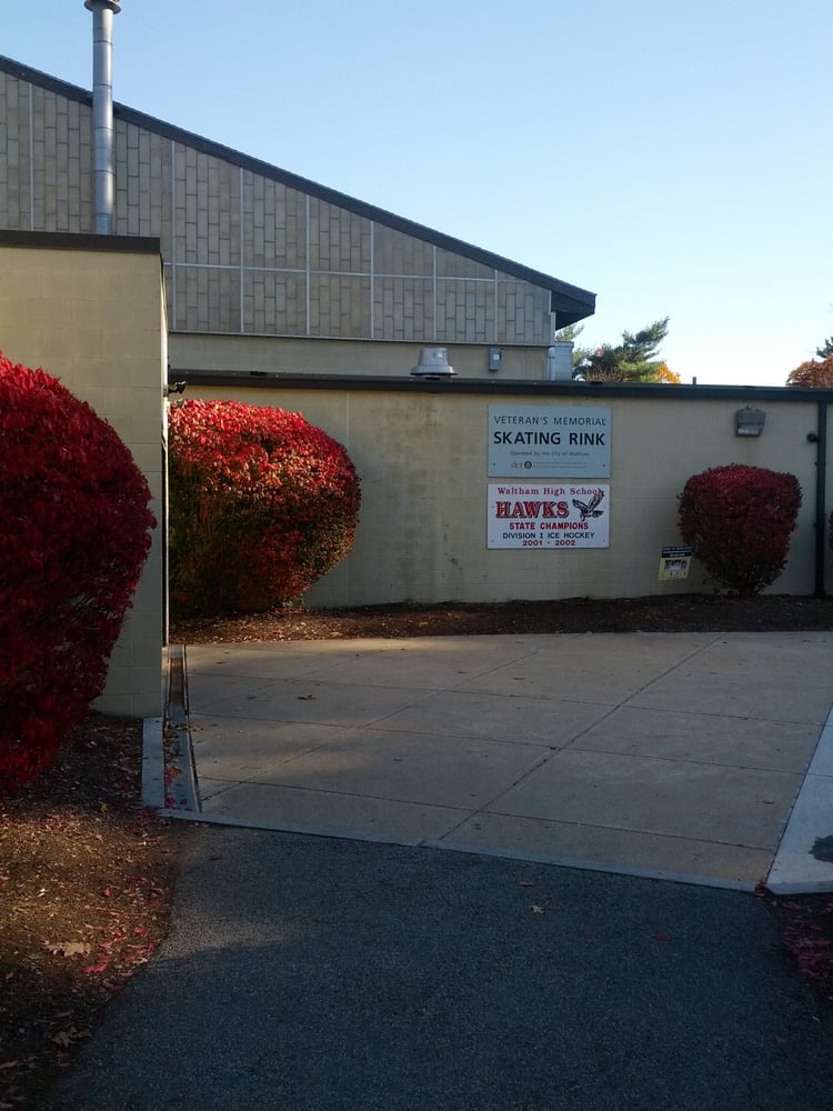 VETERANS MEMORIAL SKATING RINK Updated September 2024 295 Totten
