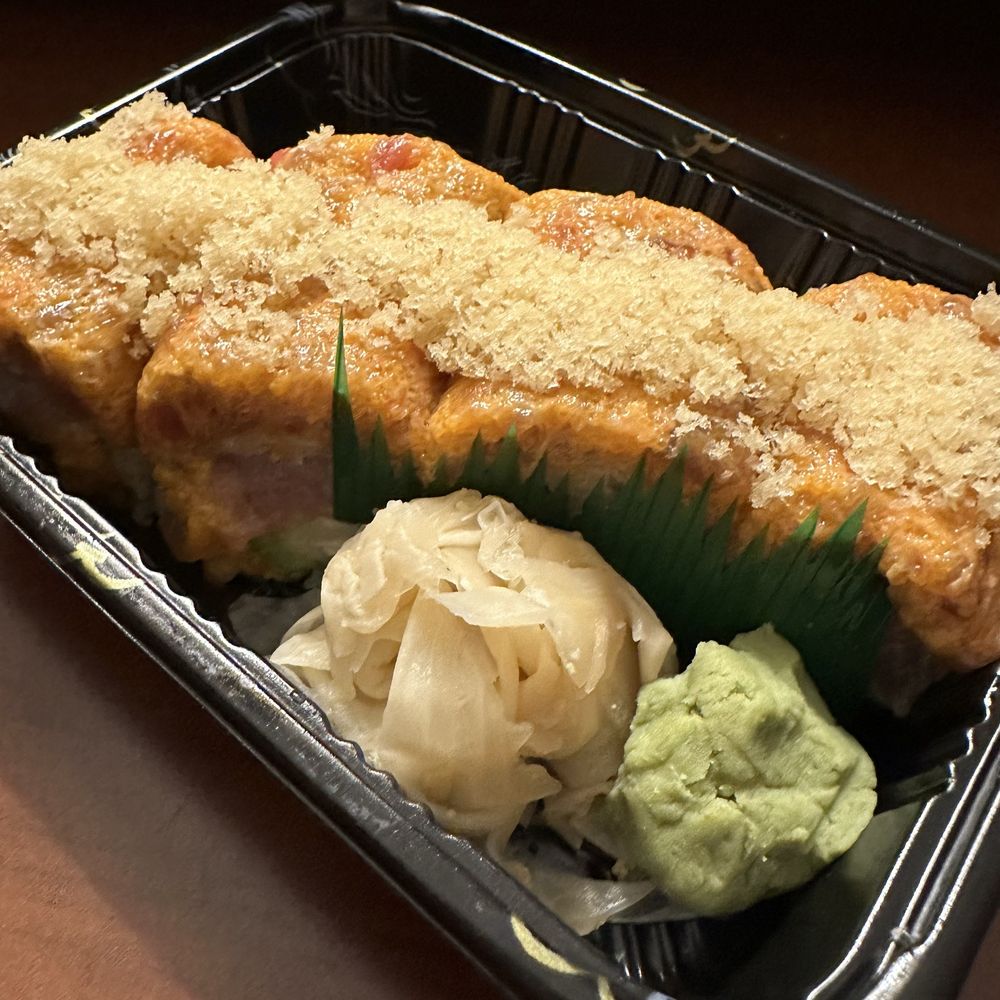Atto Sushi - Kara Roll - Japanese Near Me - New York, New York