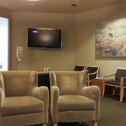 CPMC Imaging, Mission Bernal Campus, 515 San Jose Avenue - View of partial lobby