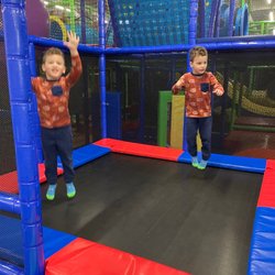 We Play - Trampoline Fun