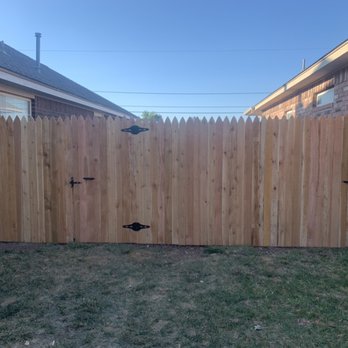 Amarillo Service Team - Finished transition fence between two neighbors! - Landscaping Near Me - Amarillo, Texas
