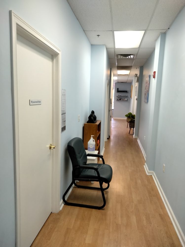 WYNNEWOOD SALON Updated August 2024 1404 Manoa Rd, Wynnewood