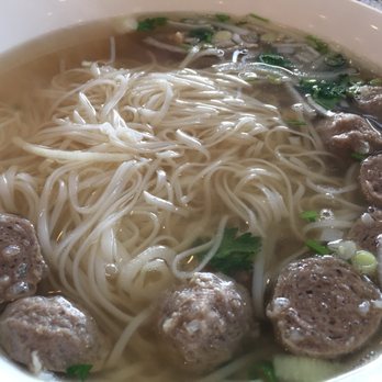 Pho Sunrise - Delicious meatball pho! - Vietnamese Near Me - Kitchener, Ontario