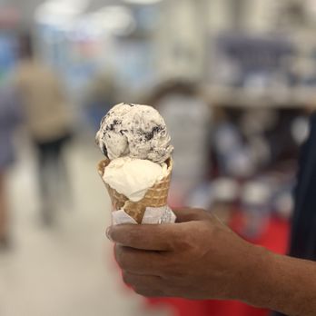 Kilwins Ice Cream - Chocolate - Fudge - Ice Cream & Frozen Yogurt Near Me - New Orleans, Louisiana Kilwins Ice Cream - Chocolate - Fudge - Ice Cream & Frozen Yogurt Near Me - New Orleans, Louisiana