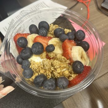 Crema Gourmet - Greek Yogurt - Breakfast & Brunch Near Me - Doral, Florida Crema Gourmet - Greek Yogurt - Breakfast & Brunch Near Me - Doral, Florida