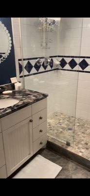 Lookout Point Lakeside Inn by null