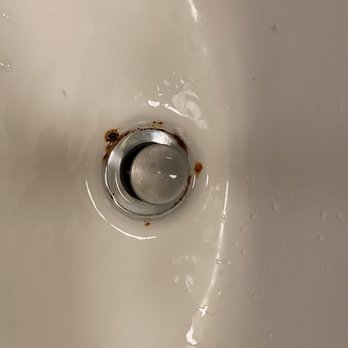 Sea Breeze - Rusted sinks - Vacation Rentals Near Me - Carlsbad, California Sea Breeze - Rusted sinks - Vacation Rentals Near Me - Carlsbad, California