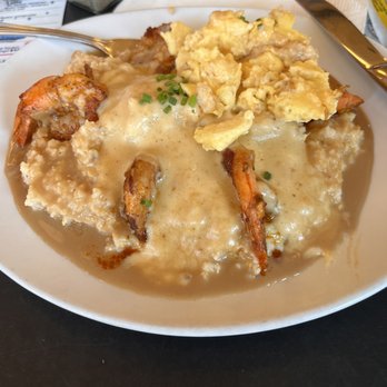 Mom's Kitchen & Bar - Cajun shrimp & grits. Tastes as good as it looks - Bars Near Me - Astoria, New York Mom's Kitchen & Bar - Cajun shrimp & grits. Tastes as good as it looks - Bars Near Me - Astoria, New York