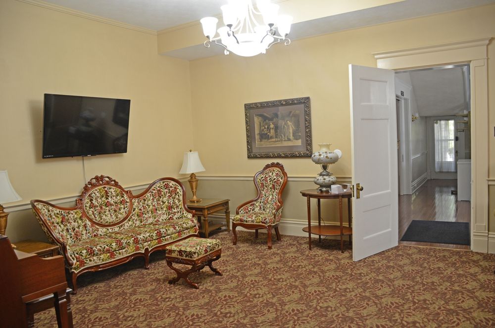 Noon & Son Funeral - veterans service organization in Lawrenceburg, KY