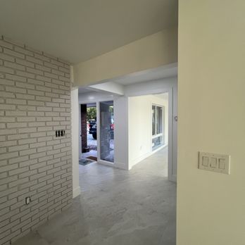 Smirnov Construction - Entry Remodel - General Contractors Near Me Smirnov Construction - Entry Remodel - General Contractors Near Me