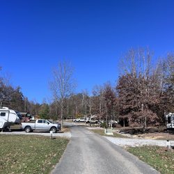 Honeysuckle Meadows RV Park - Another shot along the loop.