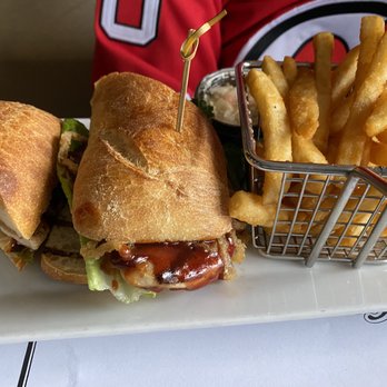 The Glen Rock Inn - BBQ Chicken Sandwich - American Near Me - Glen Rock, New Jersey The Glen Rock Inn - BBQ Chicken Sandwich - American Near Me - Glen Rock, New Jersey