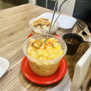 Geneva's Famous Chicken and Cornbread - Southern Near Me - Savannah, Georgia