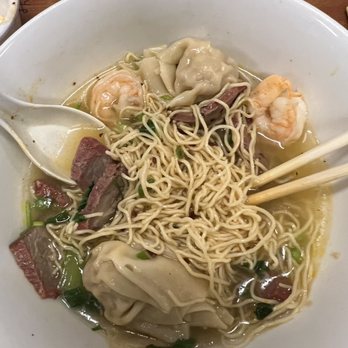 Simplee Pho - Wonton noodle soup - Vietnamese Near Me - Apple Valley, Minnesota