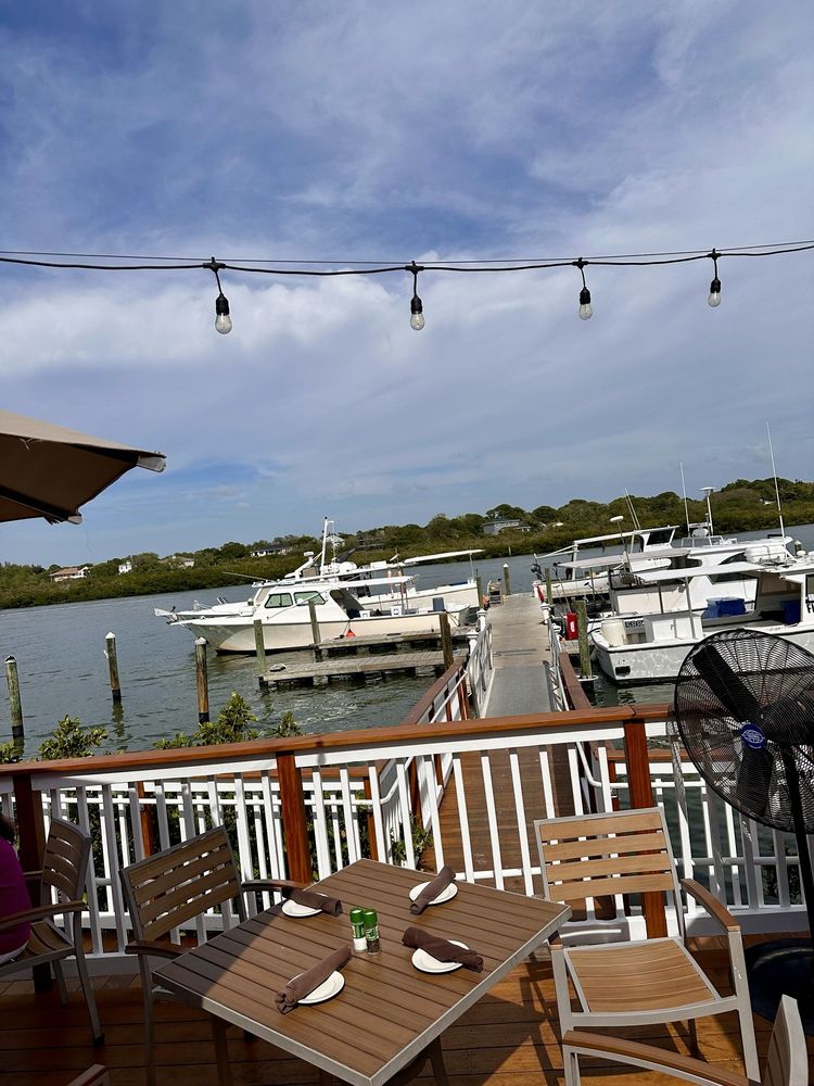 Salt Rock Grill