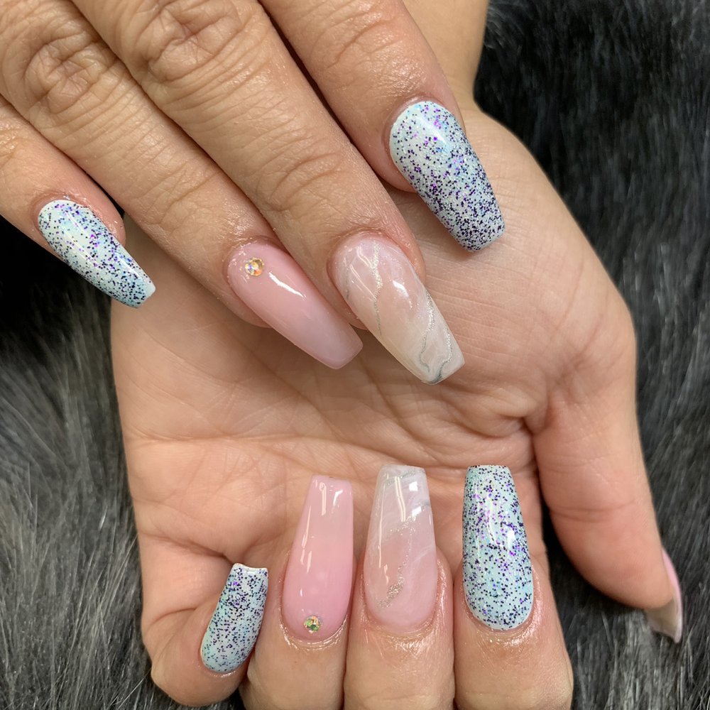 Shiny Nails - Not exactly what I wanted but Rachel did it as close as possible and I still ended up liking the results! - Nail Salons Near Me - Carson, California