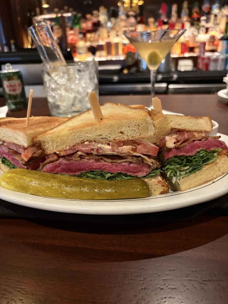 Abe & Louie's