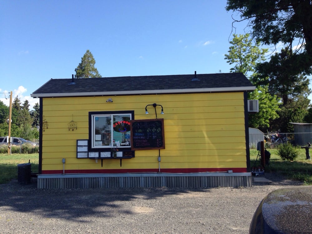 Nellie's Lemonade Logo