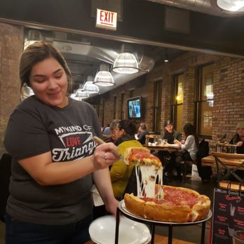 Giordano's - Pizza Near Me - Chicago, Illinois Giordano's - Pizza Near Me - Chicago, Illinois