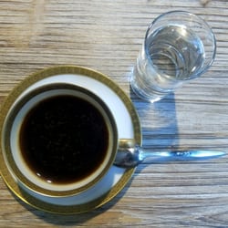 Le Salon de Café