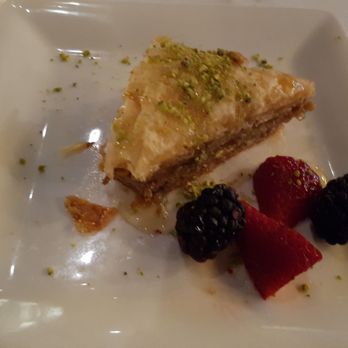 Estiatorio Volos - Baklava - tasted like a phyllo Apple cinnamon granola bar. Not overly sweet - Seafood Near Me - Toronto, Ontario