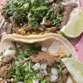 Maciel's Tortas & Tacos - Steak taco - Mexican Near Me - Memphis, Tennessee