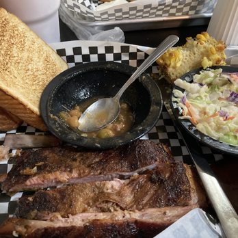 4 Trees Smokehouse - Cold ribs and nasty Cole slaw the beans were good - Barbeque Near Me - Middleburg, Florida 4 Trees Smokehouse - Cold ribs and nasty Cole slaw the beans were good - Barbeque Near Me - Middleburg, Florida