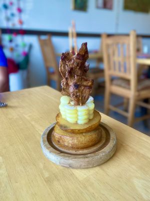 Llama Restaurant by null
