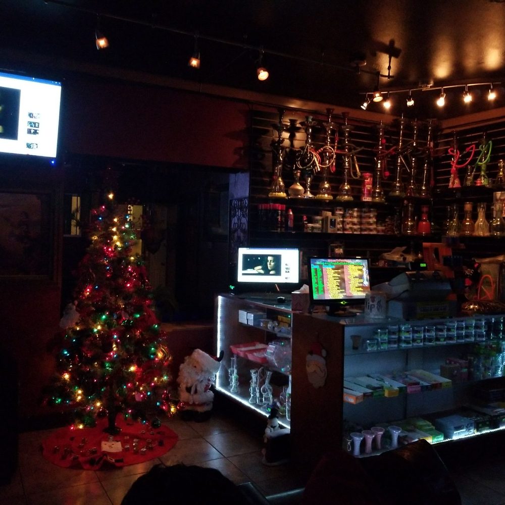 THE BEST 10 Hookah Bars in Palm Springs, CA for 2021 Yelp