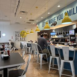 Eggs Up Grill