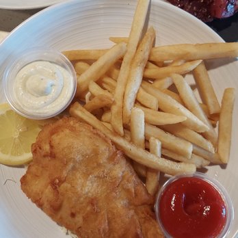 Nico's Pier 38 - Fish and chips - Seafood Near Me - Honolulu, Hawaii