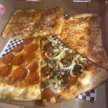 Gianna's Pizza - Too Good To Go app - Pizza Near Me - Las Vegas, Nevada Gianna's Pizza - Too Good To Go app - Pizza Near Me - Las Vegas, Nevada