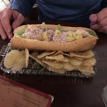 The Valkyrie - Shrimp Poboy - Wine Bars Near Me - Independence, Oregon