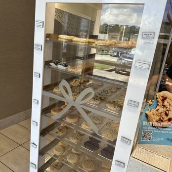 Tiff's Treats - Desserts Near Me - Kingwood, Texas Tiff's Treats - Desserts Near Me - Kingwood, Texas
