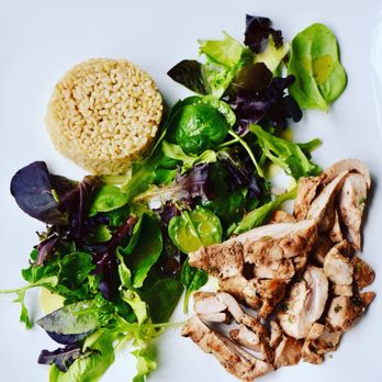 Aina Meals - Organic Gluten Free Huli Huli Chicken with Brown Rice and Mixed Greens topped with Peach Vinaigrette - Food Delivery Services Near Me Aina Meals - Organic Gluten Free Huli Huli Chicken with Brown Rice and Mixed Greens topped with Peach Vinaigrette - Food Delivery Services Near Me