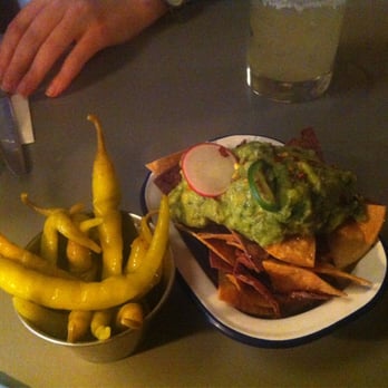 Trip Kitchen & Bar - Guac from Breddos Tacos - pretty bland - British Near Me - London, XGL Trip Kitchen & Bar - Guac from Breddos Tacos - pretty bland - British Near Me - London, XGL