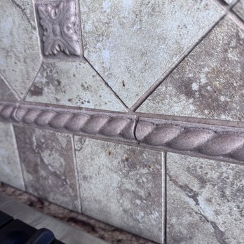 Maids In OC - Grease splatter still on back splash - Home Cleaning Near Me Maids In OC - Grease splatter still on back splash - Home Cleaning Near Me