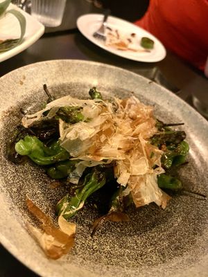 Wave Sushi & Sake by null