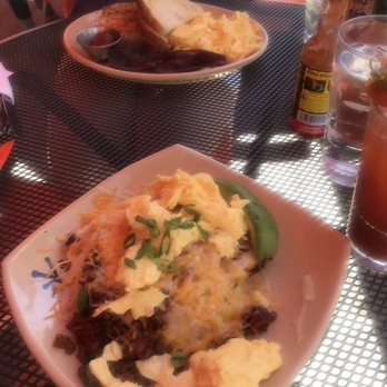 Snooze, an A.M. Eatery - Spuds deluxe with avocado and Soyrizo - Breakfast & Brunch Near Me - Tempe, Arizona