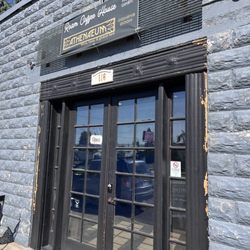Roam Coffee House - Outside front door.