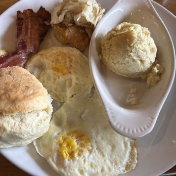 Scrambled Jake's - Traditional southern breakfast - Breakfast & Brunch Near Me - Knoxville, Tennessee Scrambled Jake's - Traditional southern breakfast - Breakfast & Brunch Near Me - Knoxville, Tennessee