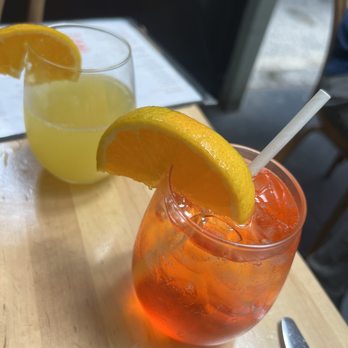 Banter - Mimosa Aperol Spritz - Breakfast & Brunch Near Me - New York, New York Banter - Mimosa Aperol Spritz - Breakfast & Brunch Near Me - New York, New York